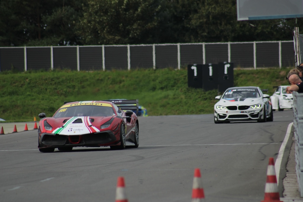 Team Torben Ingerslev / Kevin Rossel i Ferrari 488 Challenge EVO
(Foto: Motorsporten.dk)